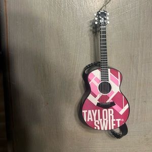 Taylor swift guitar ornament